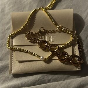 Cream Leather Card Pouch with Gold Beaded Necklace and bracelet set!